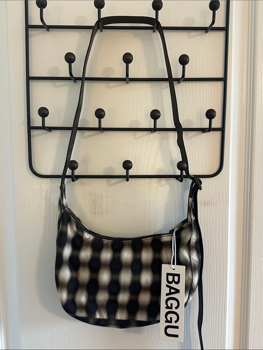 Baggu - Small Nylon Crescent Bag in Blurred Gingham Brown
